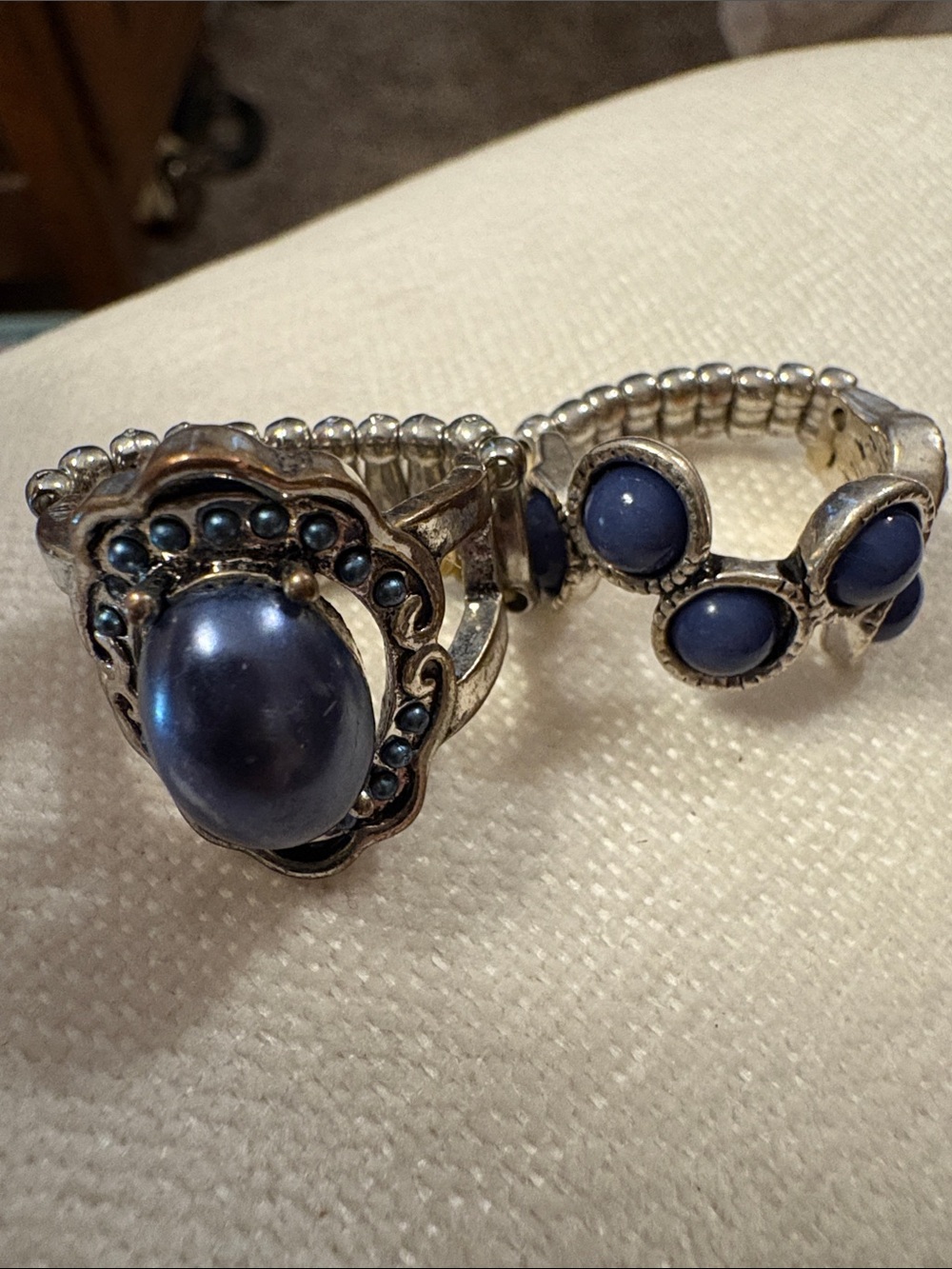 Set of 2- Silver-Tone Blue Cabochon Stretch Ring - Unbranded